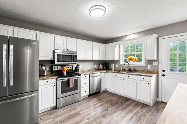 218 Colony Boulevard, Georgetown, KY 40324
