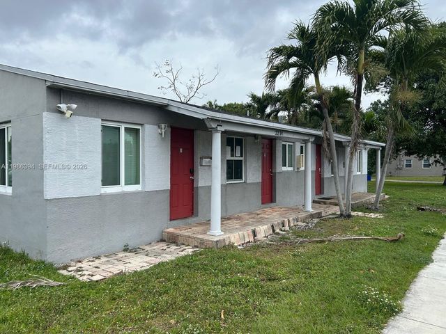 2214 N 25th Ave 2216-2, Hollywood, FL 33020