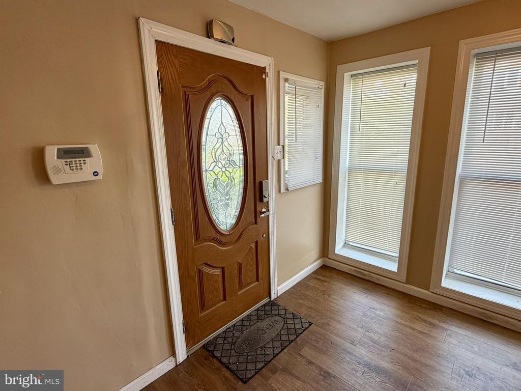 6553 N 18TH ST, PHILADELPHIA, PA 19126 — photo 4