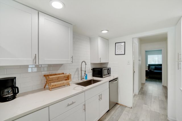 742 Austrian Road, Grand Prairie, TX 75050