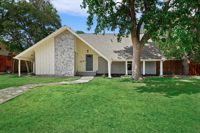 742 Austrian Road, Grand Prairie, TX 75050