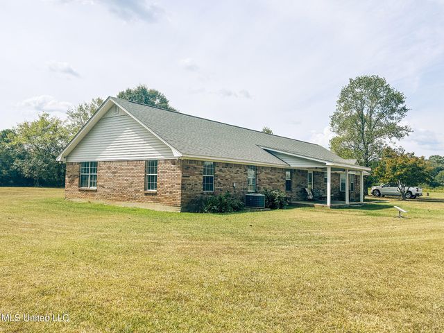121 Old Progress Road, Moselle, MS 39459