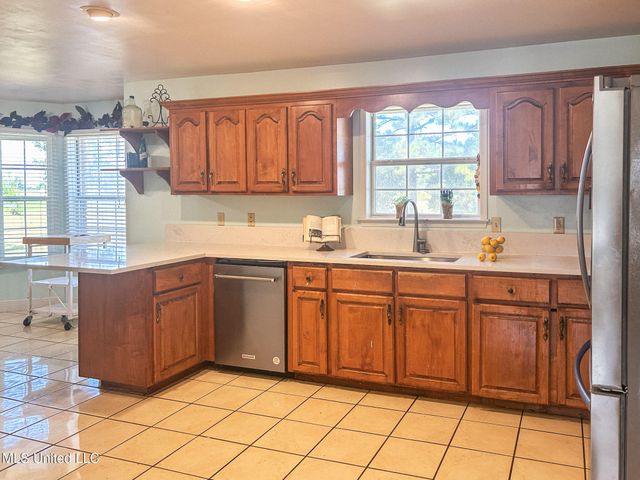 121 Old Progress Road, Moselle, MS 39459