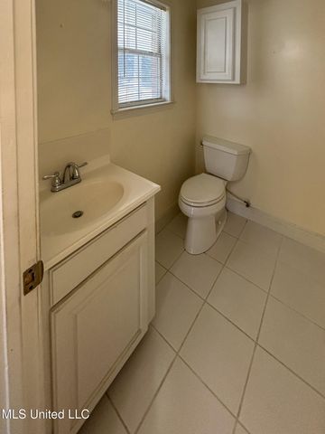 121 Old Progress Road, Moselle, MS 39459