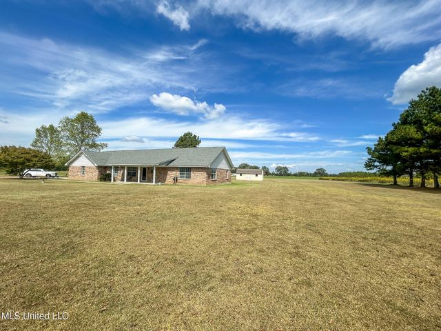 121 Old Progress Road, Moselle, MS 39459