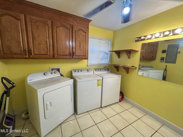 121 Old Progress Road, Moselle, MS 39459