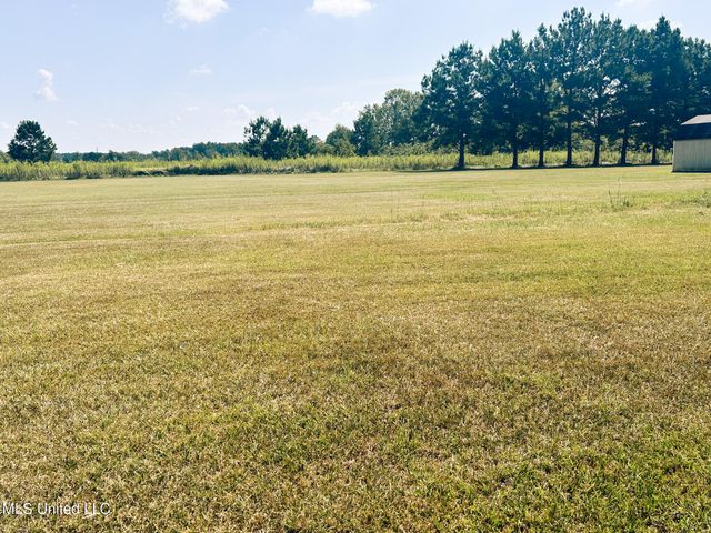 121 Old Progress Road, Moselle, MS 39459