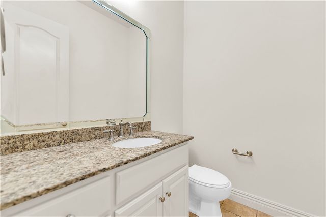 5104 S Sloan Circle, Rogers, AR 72758