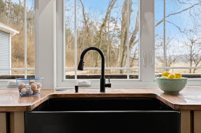 251 Holt Lane, Frankfort, KY 40601