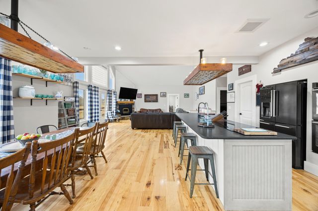 251 Holt Lane, Frankfort, KY 40601