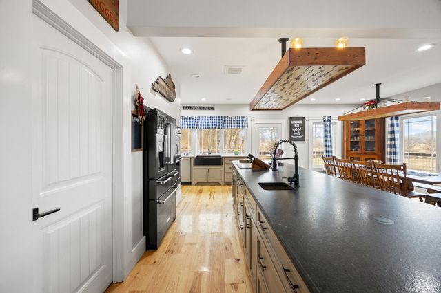 251 Holt Lane, Frankfort, KY 40601