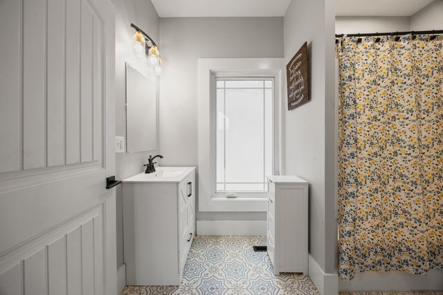 251 Holt Lane, Frankfort, KY 40601