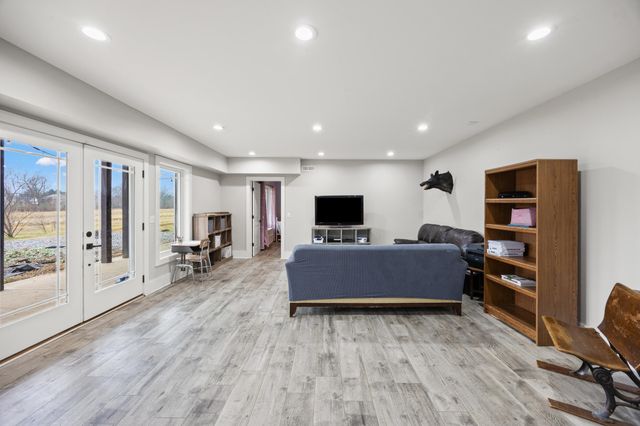 251 Holt Lane, Frankfort, KY 40601