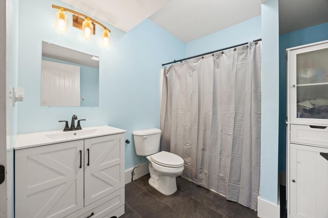 251 Holt Lane, Frankfort, KY 40601