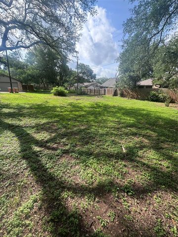 9505 Woodshire DR, Austin, TX 78748
