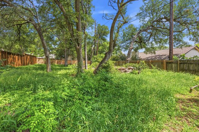 9505 Woodshire DR, Austin, TX 78748