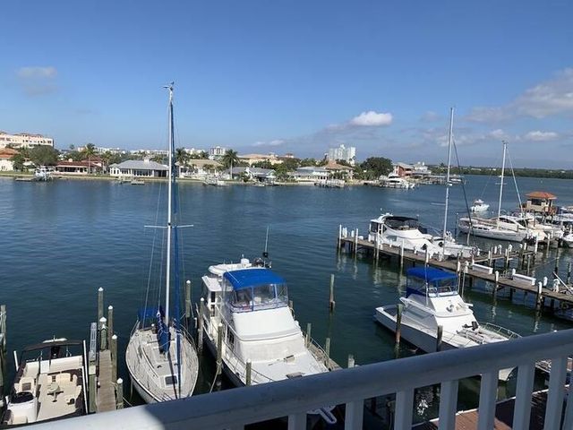 800 BAYWAY BOULEVARD 26, Clearwater Beach, FL 33767