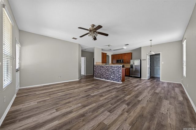 16222 Galloping Oak, Selma, TX 78154