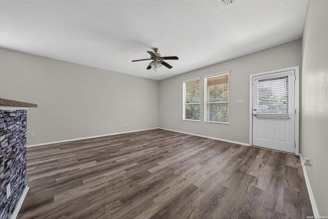 16222 Galloping Oak, Selma, TX 78154