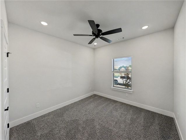 6807 SW Basswood Avenue, Bentonville, AR 72712