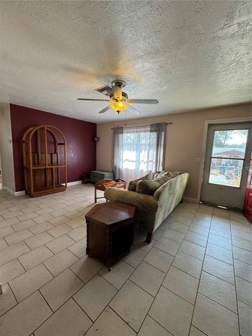 4 NEW NORTH COURT, Beverly Hills, FL 34465