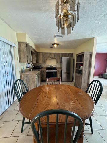 4 NEW NORTH COURT, Beverly Hills, FL 34465