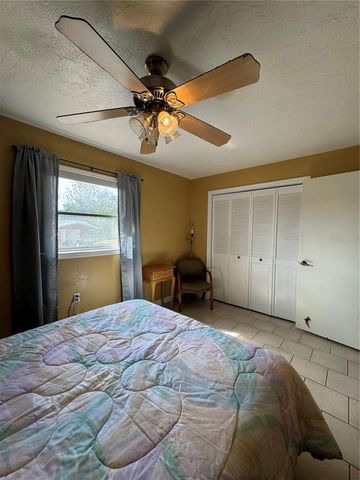 4 NEW NORTH COURT, Beverly Hills, FL 34465