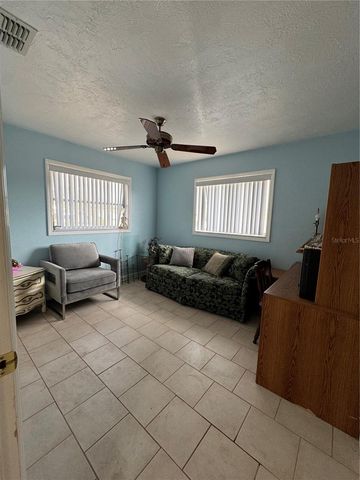 4 NEW NORTH COURT, Beverly Hills, FL 34465