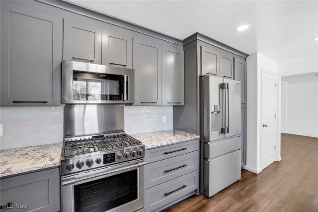 1309 11th Street NE, Massillon, OH 44646