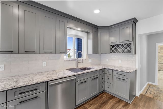 1309 11th Street NE, Massillon, OH 44646