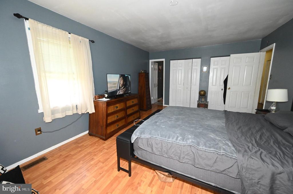Image 15 of property listing at 1416 2ND ST, Lanham, MD 20706