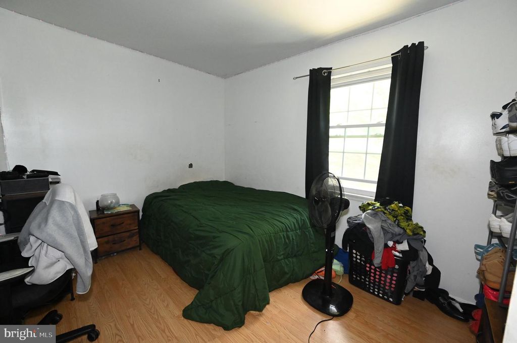 Image 17 of property listing at 1416 2ND ST, Lanham, MD 20706