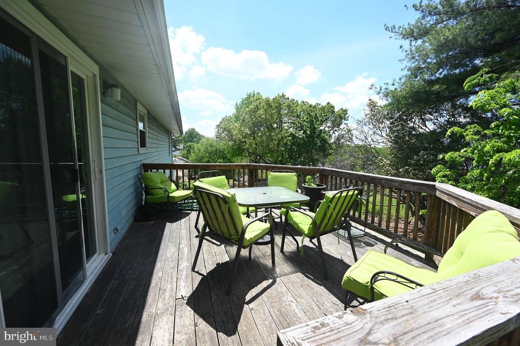 Image 28 of property listing at 1416 2ND ST, Lanham, MD 20706