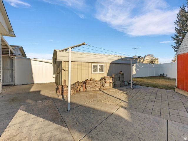 7087 S 1205 W, West Jordan, UT 84084