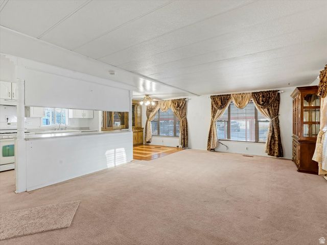 7087 S 1205 W, West Jordan, UT 84084