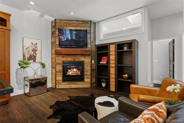 245 Jackson Street, Denver, CO 80206