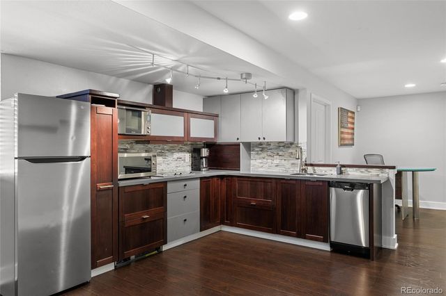 245 Jackson Street, Denver, CO 80206
