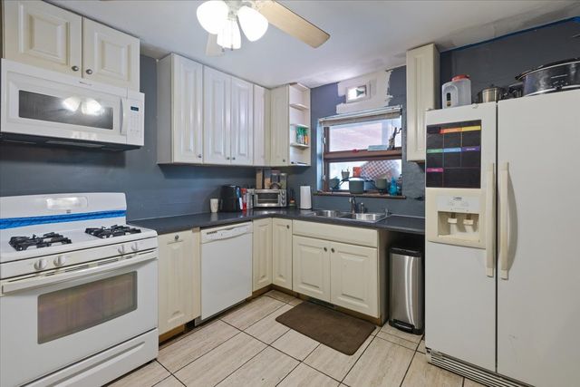 1246 Thomas Street, Homewood, IL 60430