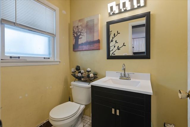 1246 Thomas Street, Homewood, IL 60430