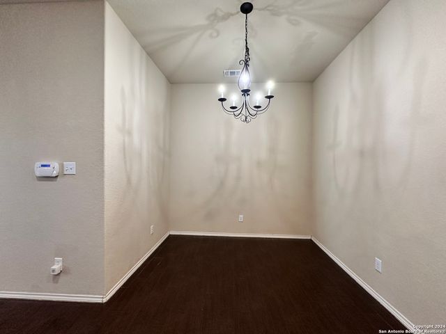 502 CREEKSIDE CIR, New Braunfels, TX 78130