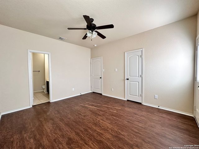 502 CREEKSIDE CIR, New Braunfels, TX 78130
