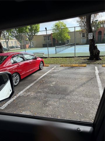 10794 N Kendall Dr B2, Miami, FL 33176