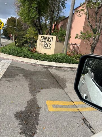 10794 N Kendall Dr B2, Miami, FL 33176