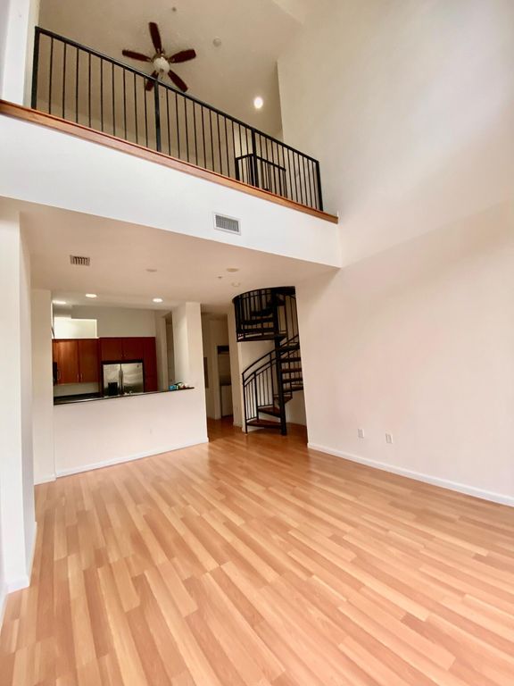 801 S Olive Avenue 425, West Palm Beach, FL 33401