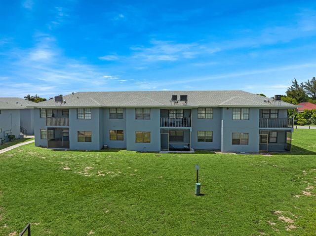 2291 Linton Ridge Circle B4, Delray Beach, FL 33444