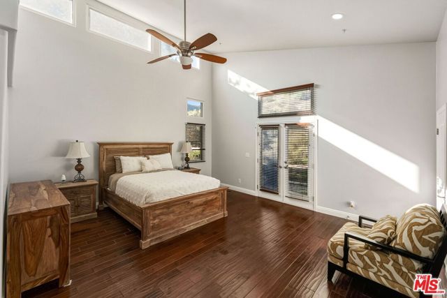3701 Kanan Road, Agoura Hills, CA 91301