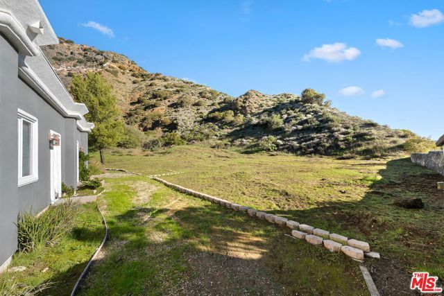 3701 Kanan Road, Agoura Hills, CA 91301