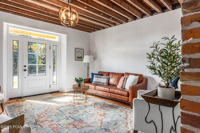 670 W 200 North, Midway, UT 84049