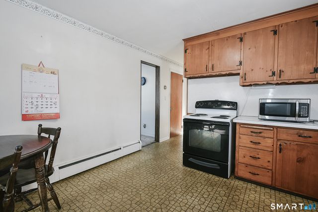 59 Maurice Street, Bristol, CT 06010