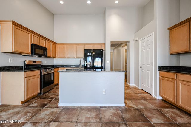 41208 W BRAVO Drive, Maricopa, AZ 85138